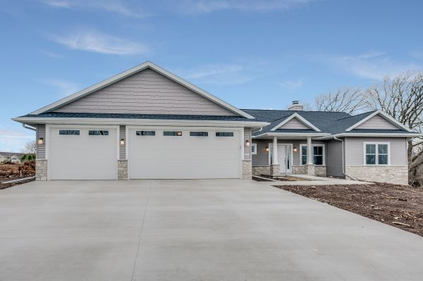 Driveway Concrete Laying in Carmel
